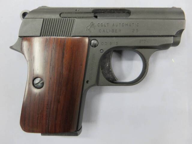 【マルシン】 コルト 25AUTO マットブラック HW / 木製グリップ モデルガン