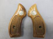 中古 リボルバー 用 グリップ