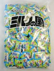 ミルクの国（１ｋ入り）【業務用　キャンディ　飴　大袋入り　1袋】＃1700