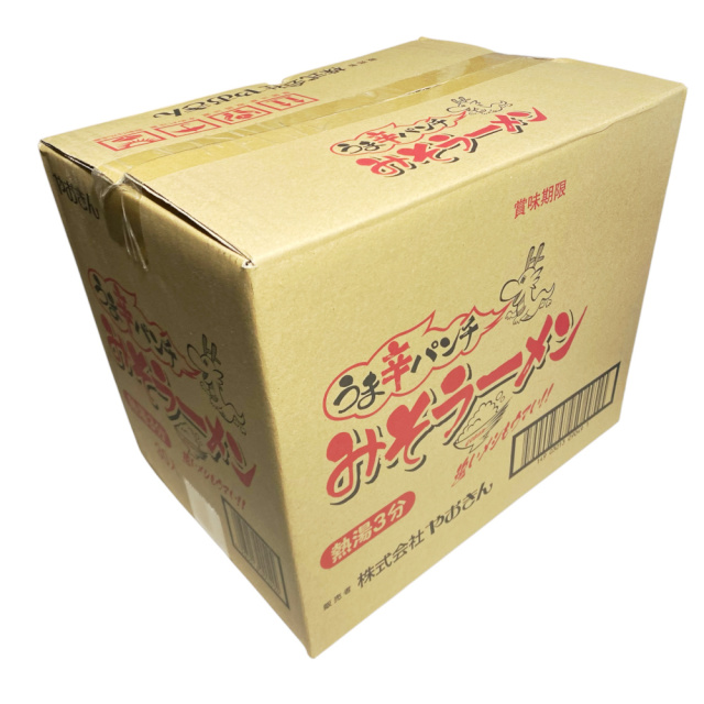 うま辛パンチ みそラーメン　おやつや、夜食、おつまみにもピッタリ