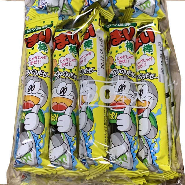 うまい棒のり塩 のりと塩のシンプルな味が後を引きます