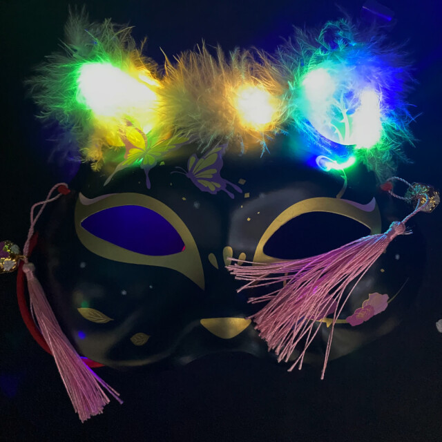 光る ねこ半面お面　6枚セット　　暗闇で不思議に光る お祭りハロウィン
