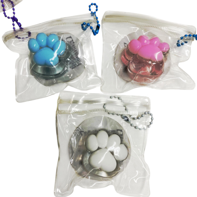 ぷにきゅうストラップ　ぷにぷに やわらか触感のストラップ