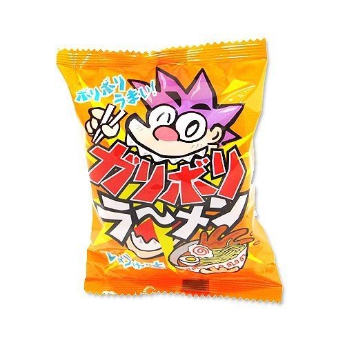 東京拉麺ガリボリラーメンはガリボリとした食感　四角いちじれた形のラーメンです