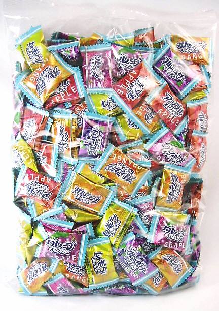 ミックスフルーツキャンディ メタリックカラーのパッケージがお洒落なキャンディです　即日発送可