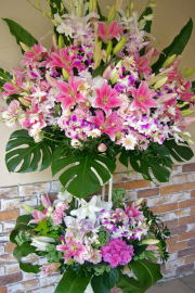 【60】　スタンド花　2段