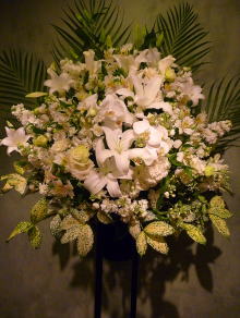 【73】　スタンド花　1段