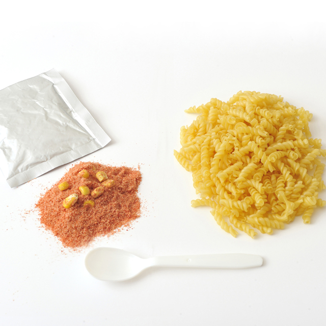 その場deパスタ　トマト中身