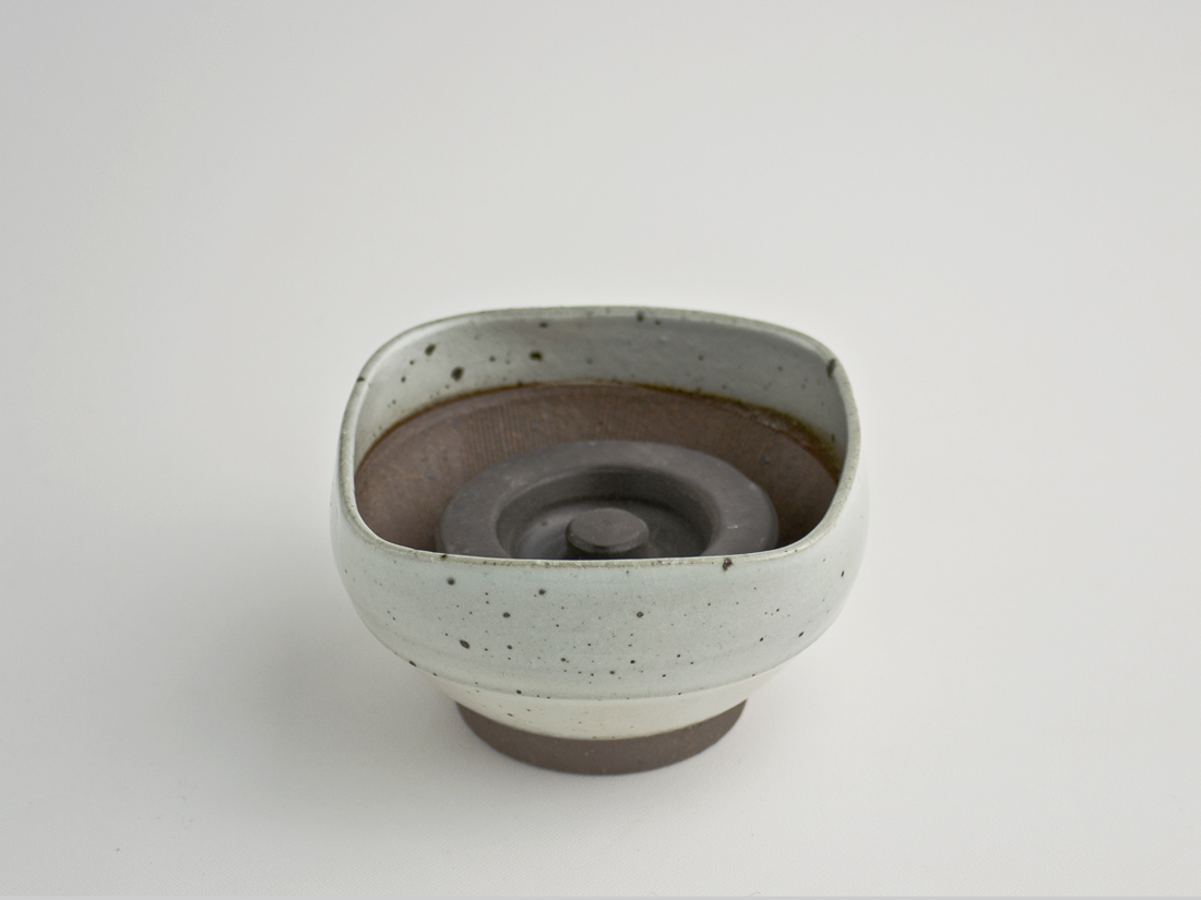 イブキクラフト　浅漬器（陶器）