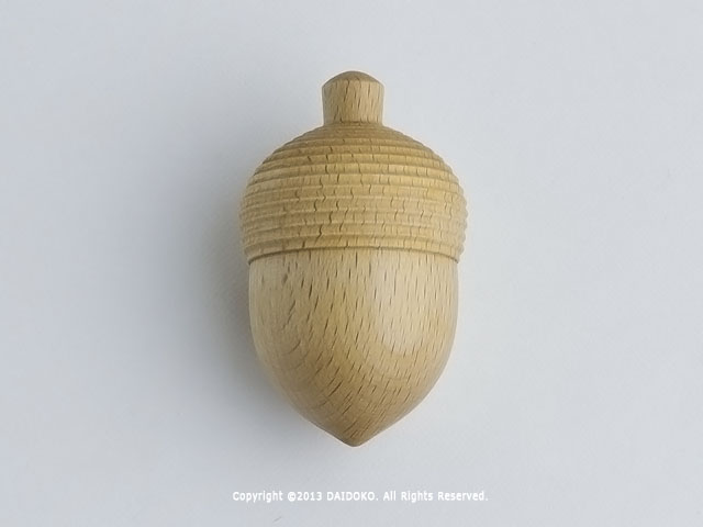 木工作家の木下直樹の木製子供知育玩具「ベビートイシリーズ」どんぐりガラガラ