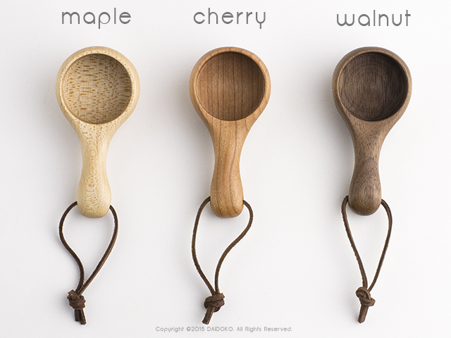 作家が作った木のコーヒーメジャーハンドル3種類