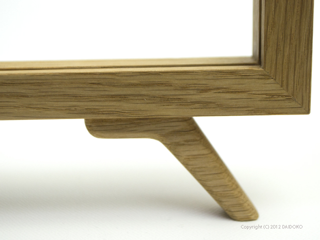 無垢材　ナラ　フォトフレーム(額縁) ナラ無垢材ポスターフレーム - 木製オーダーメイドポスターフレームが