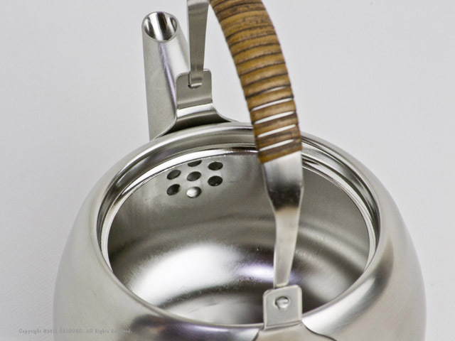 須藤 常滑焼急須】灰釉平型急須 (藤田徳太) - 日本茶専門店YUGEN