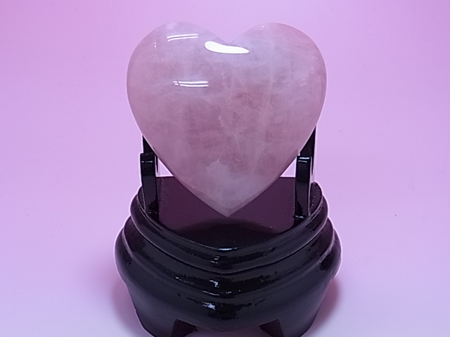 ローズクォーツ・ハート【磨き石置物】