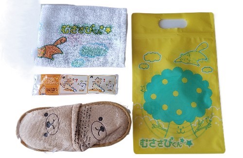 子ども用 アメニティセット むささびくん 50セット（スリッパ・ハブラシ・100匁タオル）業務用 使い捨て ハブラシ スリッパ 歯ブラシ 100匁タオル