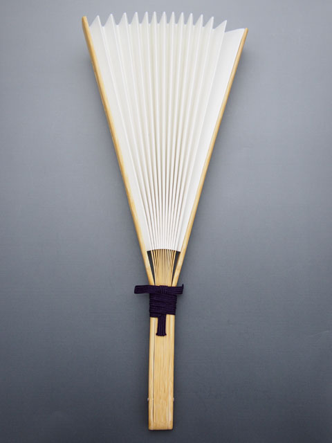 中啓　白骨・白扇