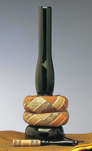 極上色付印金（手隠付）黒塗