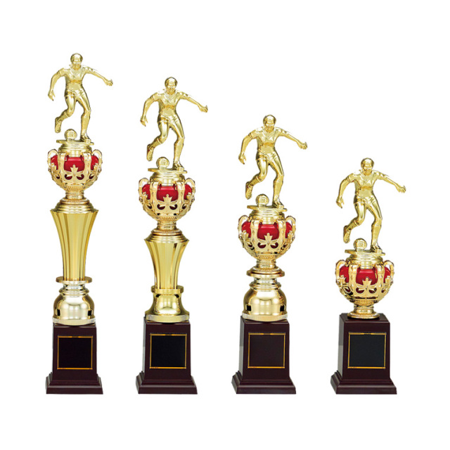 プラスチック人形付き・樹脂製優勝トロフィー