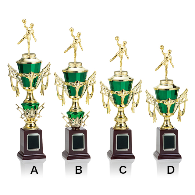 優勝トロフィー金属人形付き　表彰記念