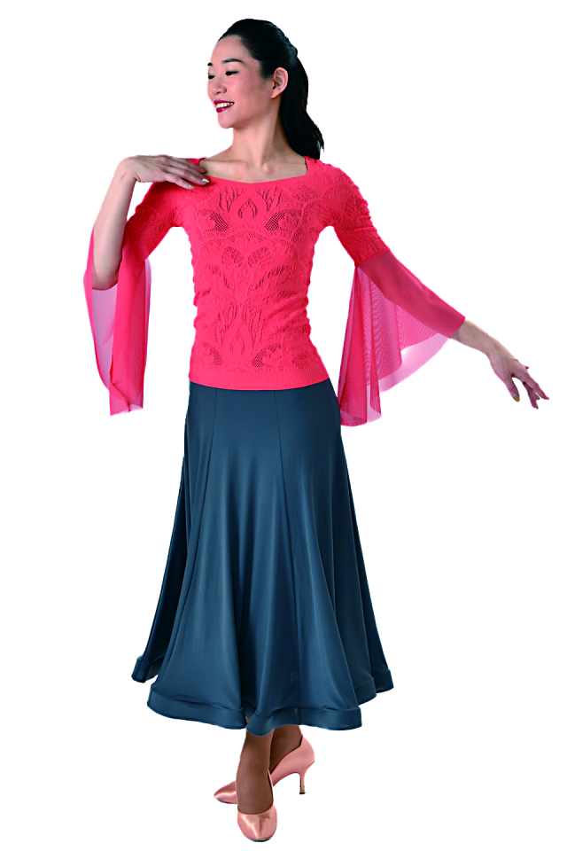 タカダンスファッション