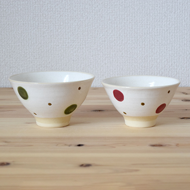波佐見焼 瑞幸窯】彩水玉 茶碗（大）（小）