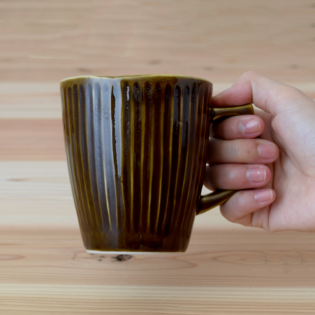 波佐見焼　マグカップ　カップ　取皿　丸皿　茶碗　丼　鎬　しのぎ　和食器　セレクトショップ　Danlife