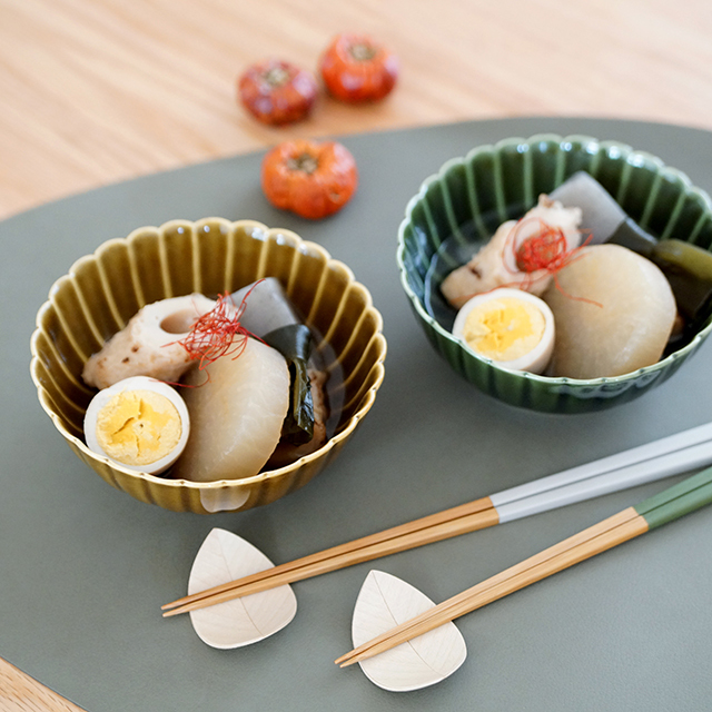 波佐見焼 瑞幸窯】しのぎ（鶯茶）小鉢