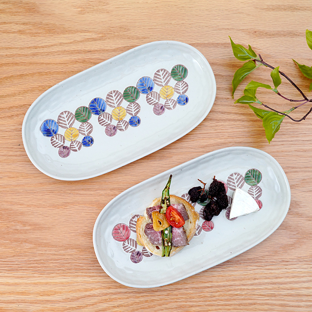 波佐見焼　団陶器　和食器　器　器好き　勲山窯　野花　軽々　楕円皿　プレート