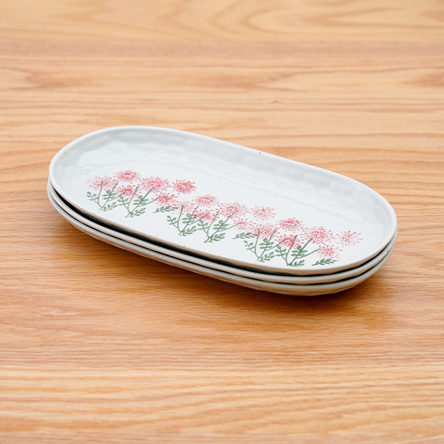 波佐見焼　団陶器　和食器　器　器好き　勲山窯　野花　軽々　楕円皿　プレート