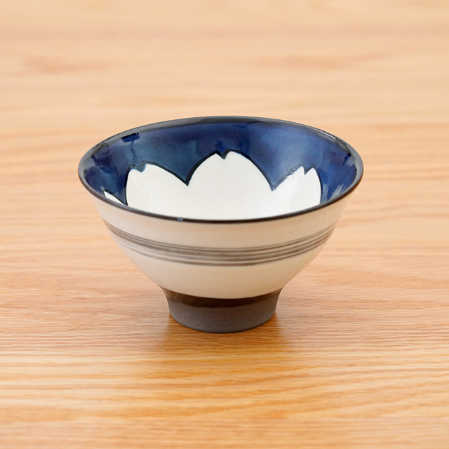 波佐見焼　団陶器　和食器　器　器好き セリジエ　花柄　茶碗　湯呑　マグ　スープ　カップ