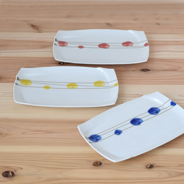 波佐見焼　　和食器　セレクトショップ　Danlife　　水玉　ドット　皿　焼皿　角皿　　福峰窯