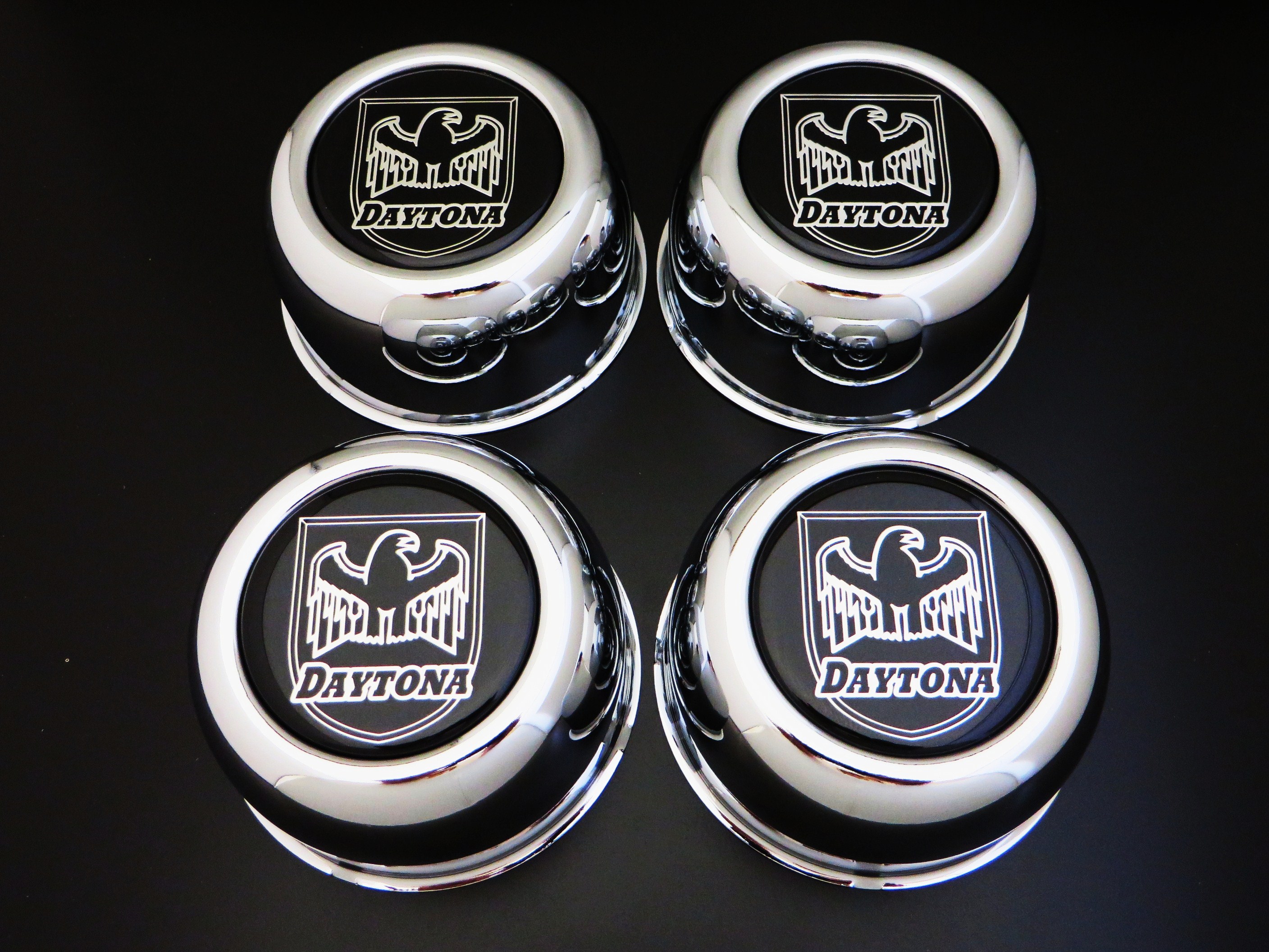 デイトナスチールキャップ　108X55mm クローム 【4個セット】