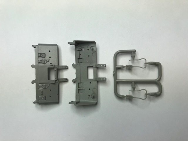 PH-5713　EF64前面ｽｶｰﾄ5,6次車用電暖ｼﾞｬﾝﾊﾟｰ栓付き