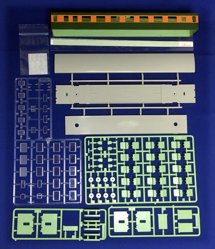 FH-3108-1   80系 塗装済ボディキットサロ85　300番代 淡緑帯 1等　