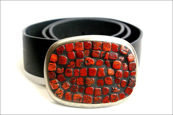 ハリウッドスターも愛用するLAブランド★deanのレザーベルト