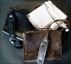 ジョニーデップ愛用　SAFARI掲載バッグ