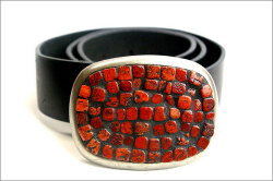 ハリウッドスターも愛用するLAブランド★deanのレザーベルト