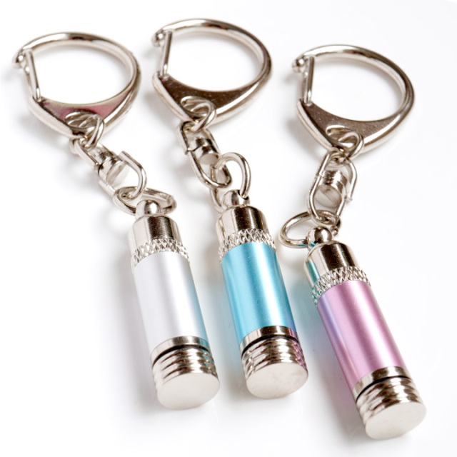 遺骨カプセル・遺骨ケース