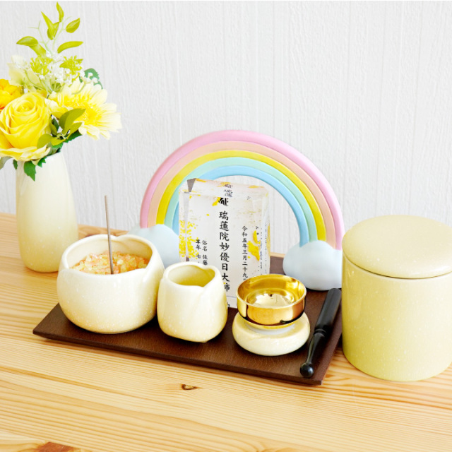 ヘレンド　陶器製 子供の像 約15cm ヘレンド 陶器製 子供の像 約15cm ヘレンド 陶器製 子供の像 約15cm