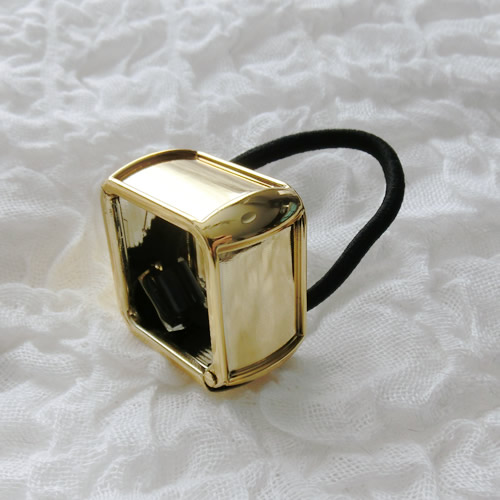 ヘアクリップ　20 ゴールド　プラスティック