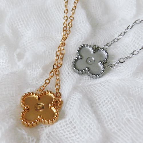 ネックレス10 四つ葉 ステンレス