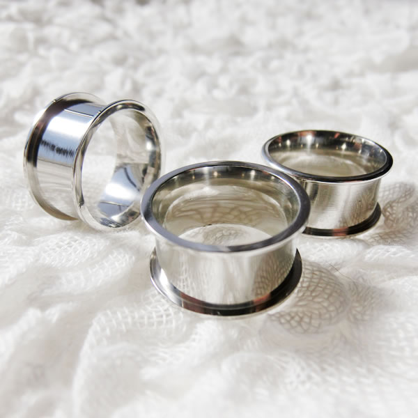 幅広エタニティリング