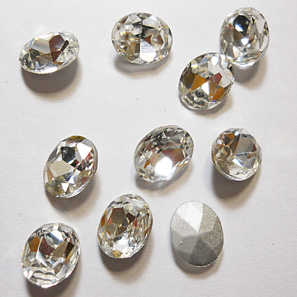 クリスタル・ビジュー・ファンシーストーン10個セット！