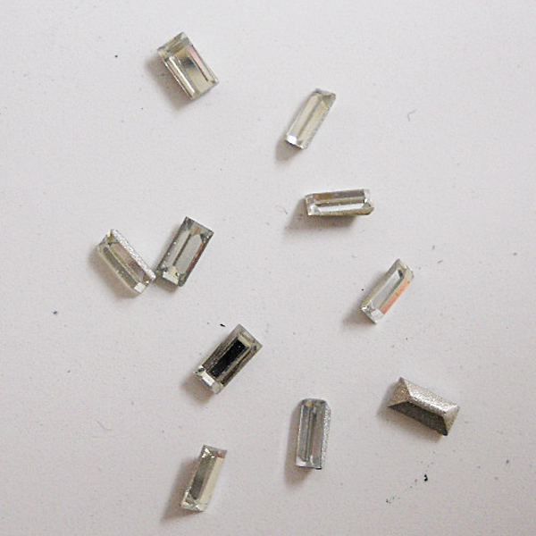 DS-76 クリスタル 　2mm×4mm