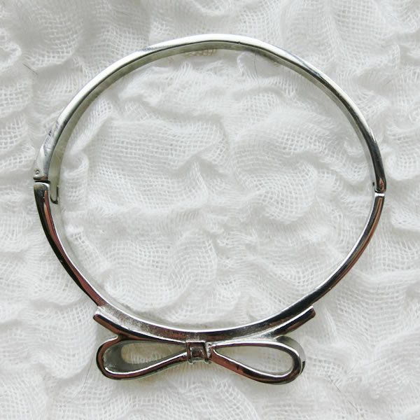 ステンレス バン グル リボン 開閉 式