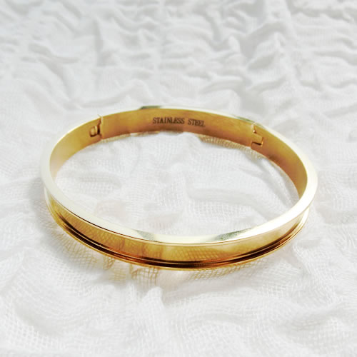 ステンレス　ゴールド バングル　8mm　開閉式