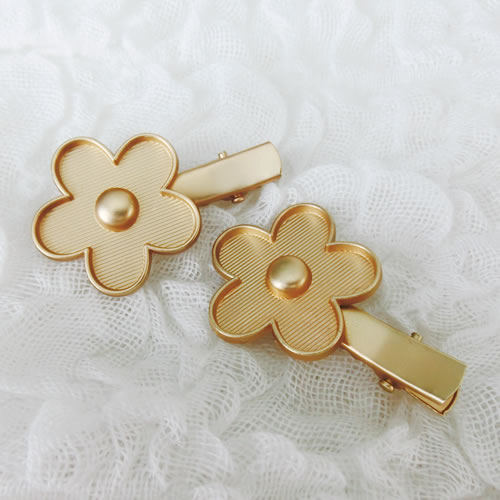 ヘアピン　01 花 ゴールド