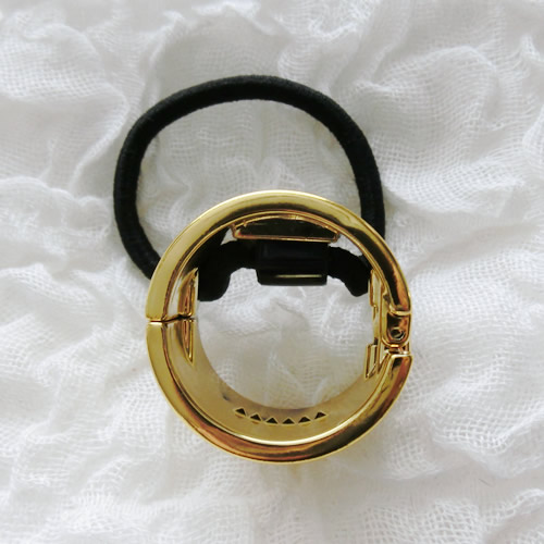 ヘアクリップ　18 ゴールド　プラスティック