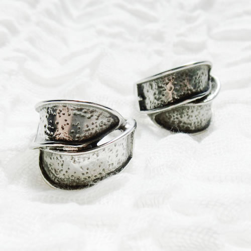 ビッグ ボリューム ステンレスリング 55 リボン デザインリング 指輪