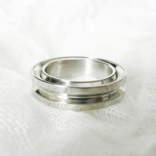 3方向ボリュームエタニティリング 70 ステンレス